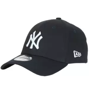 New-Era LEAGUE BASIC 39THIRTY NEW YORK YANKEES mens Cap in Blue - Sizes EU S / M,EU M / L