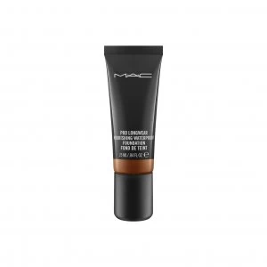 MAC Pro Longwear Nourishing Waterproof Foundation Nc50