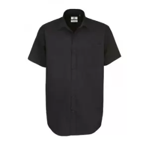 B&C Mens Sharp Twill Short Sleeve Shirt / Mens Shirts (M) (Black)