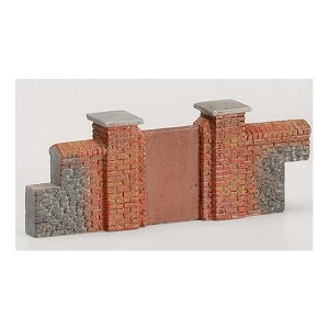 Hornby Brick Walling (Gates & Piers) Model