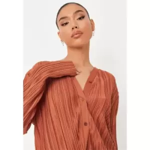 Missguided Plisse Collarless Shirt - Brown