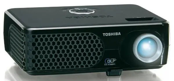 Toshiba TDP XP1 2000 ANSI Lumens Projector