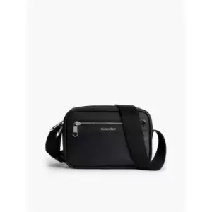 Calvin Klein Jeans Ck Elevated Camera Bag - Black