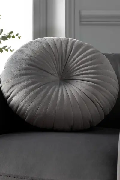 Catherine Lansfield 'Round' Cushion Grey