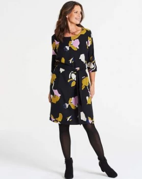 I.Scenery Floral Knee Length Dress