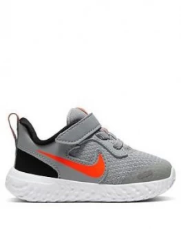 Nike Revolution 5, Grey/Orange, Size 7.5