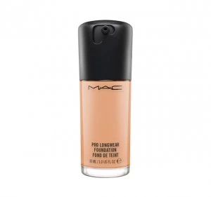 MAC PRO LONGWEAR FOUNDATION Nw25