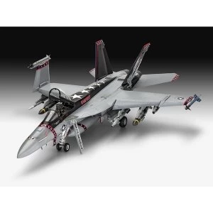 F/A-18E Super Hornet 1:32 Level 5 Revell Model Kit