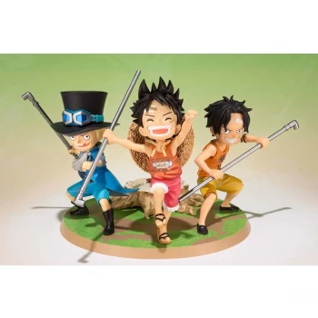 Luffy Ace Sabo (One Piece Zero) Bandai Figure