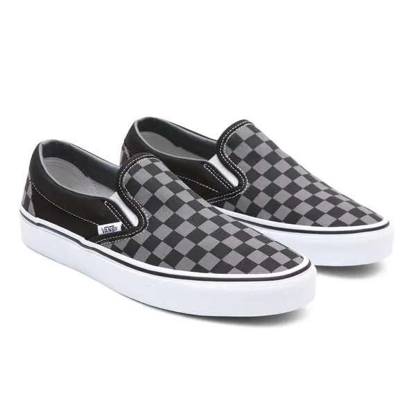 Vans classic slip on trainers in Black & grey Black / grey UK 7 (EU 40½)