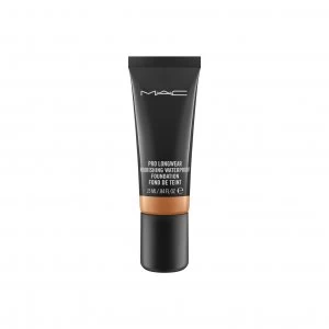 MAC Pro Longwear Nourishing Waterproof Foundation Nc45