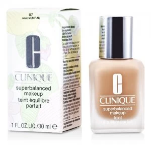 Clinique Superbalanced Makeup 06 Linen 30ml