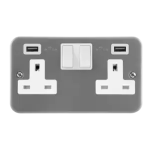 Click Scolmore Essentials 2 Gang Plug Socket With USB 4.2A - CL780