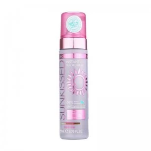 Sunkissed Instant Tanning Mousse Medium 200ml