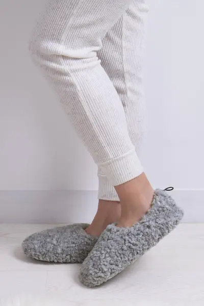 TOTES Faux Fur Full Back Slippers - Grey, Size 7-8, Women Grey VNVXA Female 7-8