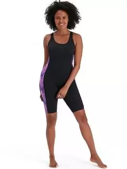 Speedo Leaderback Kneesuit, Black, Size 32, Women