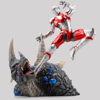 PureArts Ultraman 1/4 Scale Statue - Ultraman Vs. Black King